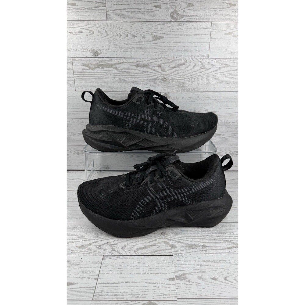 ASICS Novablast 5 Mens Sz 8 Athletic Running Shoes Black/ Gray #542